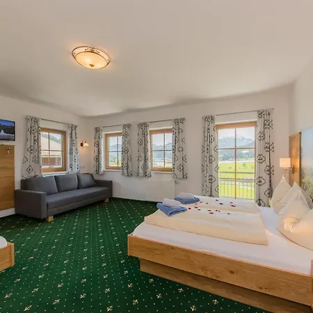 Unterfischergut アパート フラッハウ